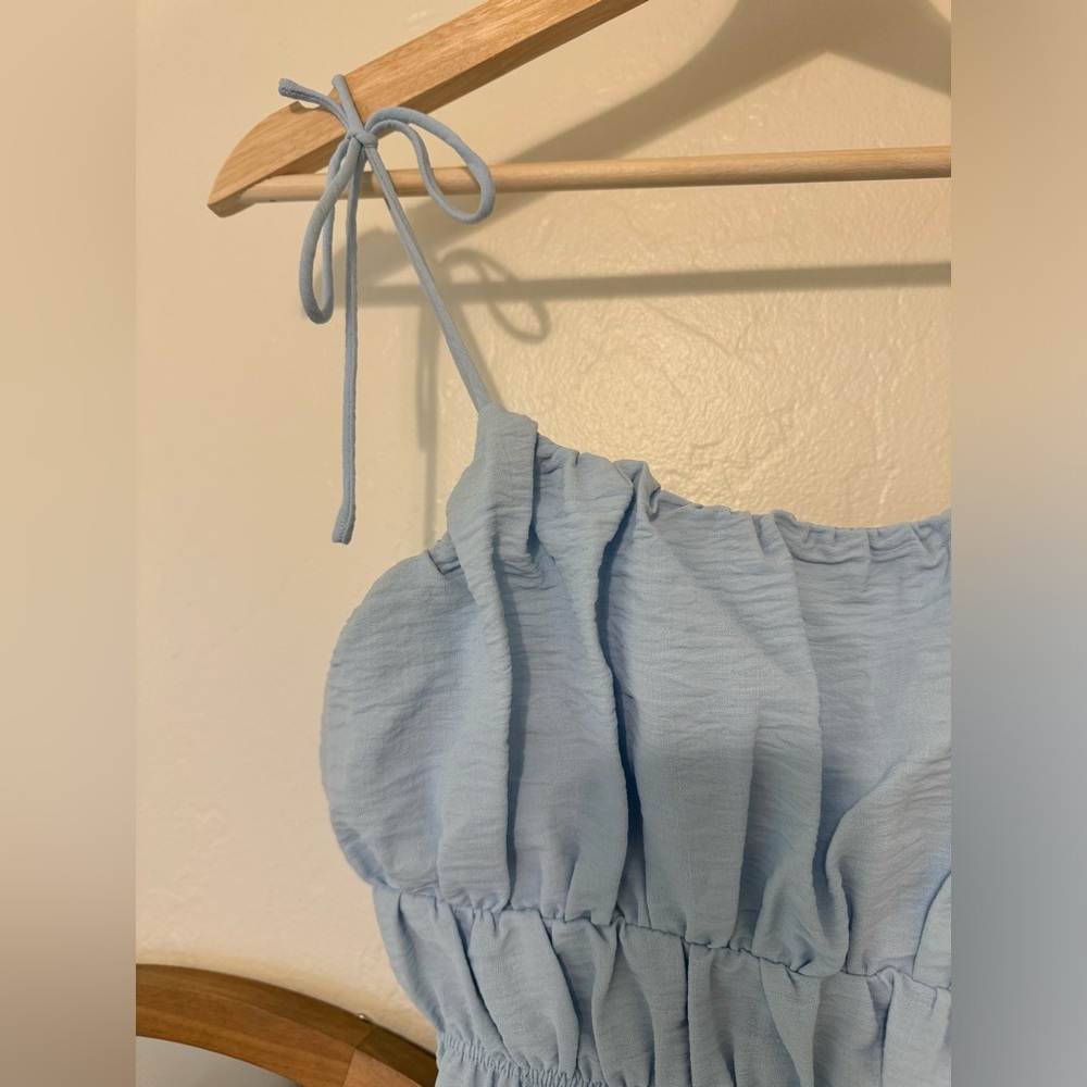 American Threads Ruffle Shoulder Tie Crop Top S - Picture 4 of 4